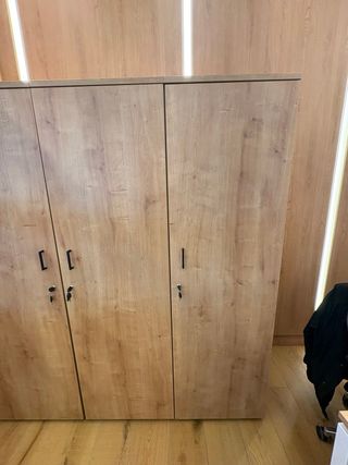 Montador de mobiliario para particulares y empresa