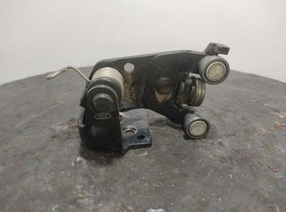 Bisagra tras der ford tourneo 1.8 turbo di 1181391