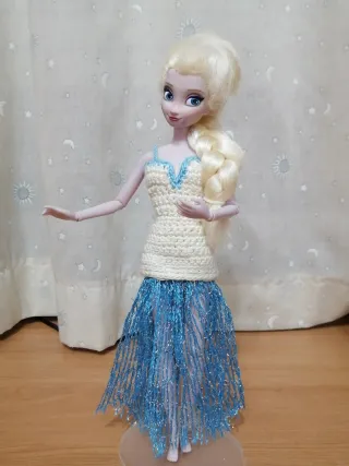 Muñeca Elsa Frozen Disney Store + Vestido Crochet