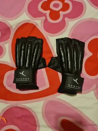 Guantillas de artes marciales negras cuero