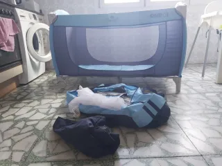 Cuna de viaje plegable azul