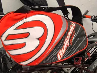 Paletero Bullpadel Vairo