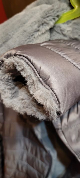 Abrigo pelo efecto peluche