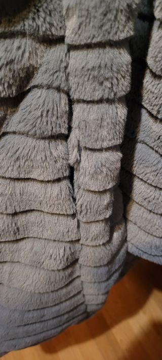 Abrigo pelo efecto peluche