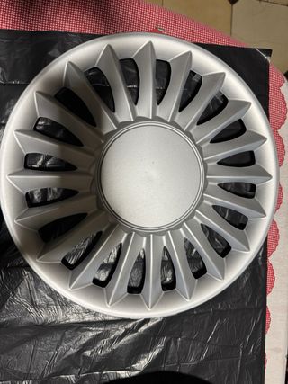 Tapacubos llanta R14