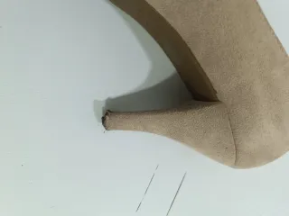 Zapatos tacón ANNA LISSA beige flor peep toe