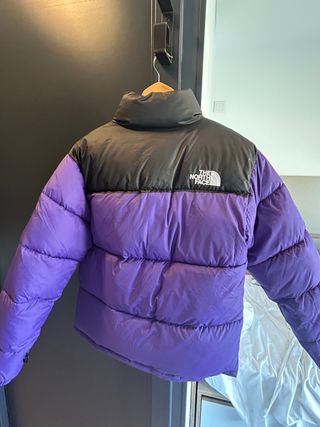 Chaqueta The North Face Morado y Negro