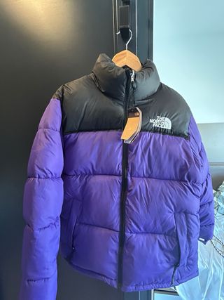 Chaqueta The North Face Morado y Negro