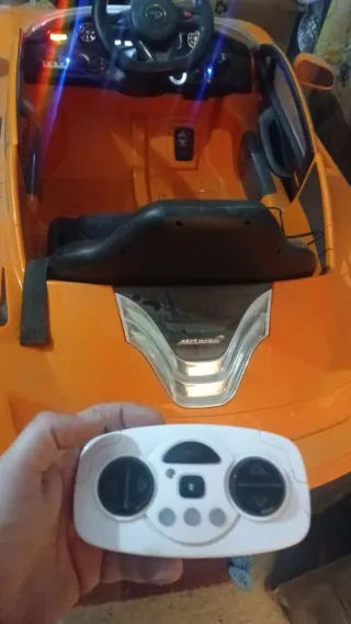 Coche teledirigido niño Mercedes McLaren