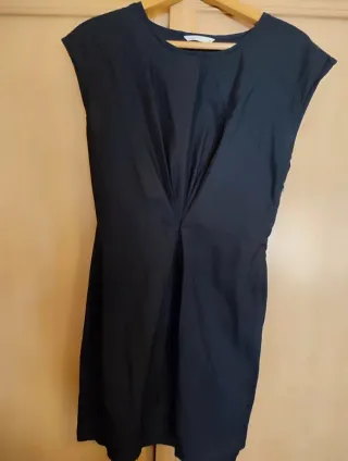 Vestido negro Lefties Talla M