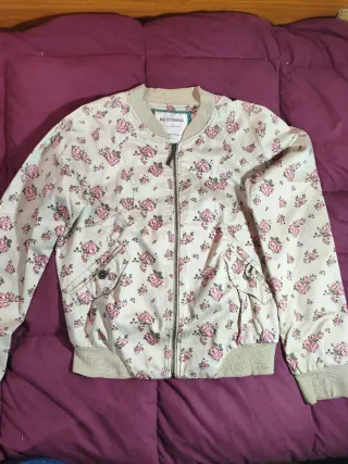 Chaqueta bomber floral entretiempo Talla S