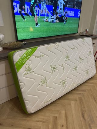 Colchón Aloe Vera Viscoelástico, muy poco uso