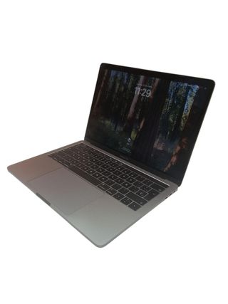 MACBOOK PRO 2019 13" I5, 8 GB, 512 GB, TOUCH + CARGADOR + CAJA