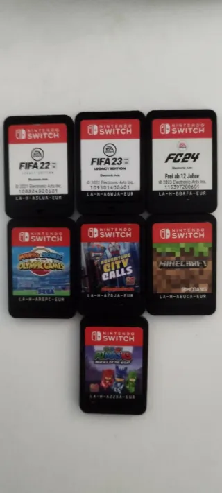 Giochi Nintendo Switch: FIFA 22, 23, FC24, Minecraft