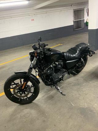 Harley Davidson Iron 883 - limitada A2 - 2018