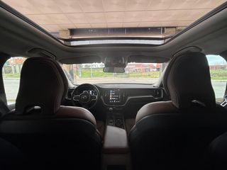 Volvo XC60 D3 MOMENTUM *TECHO SOLAR*