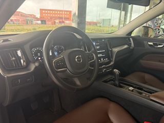 Volvo XC60 D3 MOMENTUM *TECHO SOLAR*