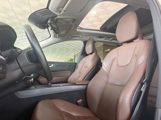 Volvo XC60 D3 MOMENTUM *TECHO SOLAR*