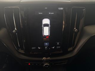 Volvo XC60 D3 MOMENTUM *TECHO SOLAR*