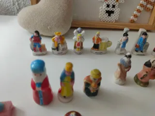 Lote 33 Figuras Belén Reyes Magos