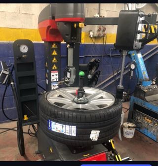 Desmontadora de neumáticos SICAM