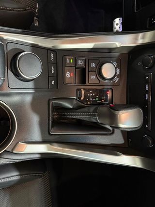 Lexus NX 2.5 300h F Sport 4WD