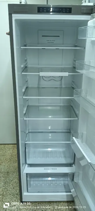 NEVERA DE UNA PUERTA INFINITON NO FROST ENERGÍA A+