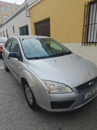 Ford Focus Trend 1.6 gasolina 2005