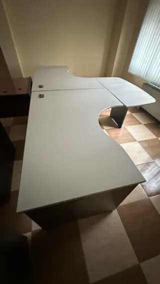 Mesas de oficina de madera