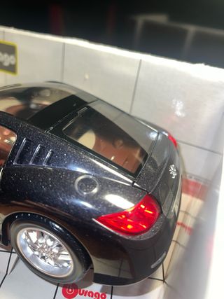 Peugeot 907 Concept Car Bburago 1/18