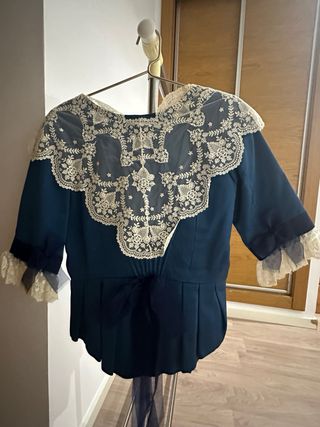 Corpiño de fallera azul y beige con lazos