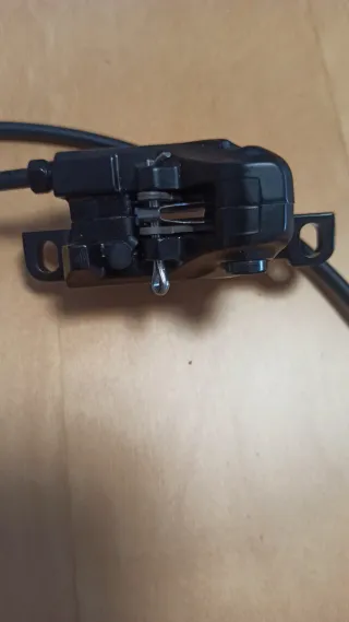 Frenos Shimano BR-MT500