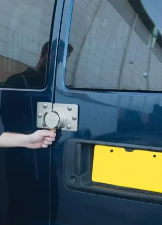 Cerradura de seguridad Silverline con llaves nuevo