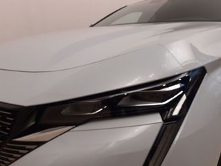 Peugeot 308 5P First Edition Eléctrico 115kW (156CV)