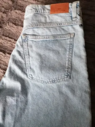 Jean Mom Mgn T46 Nuevo con etiqueta