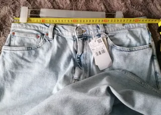 Jean Mom Mgn T46 Nuevo con etiqueta