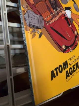 Atom Agency - 1: Las joyas de la Begum