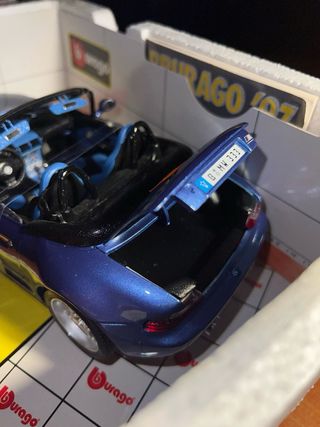 Bburago BMW M Roadster 1/18