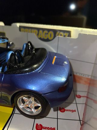 Bburago BMW M Roadster 1/18