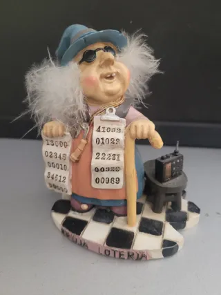 Figura Bruja Loteria Suerte amuleto