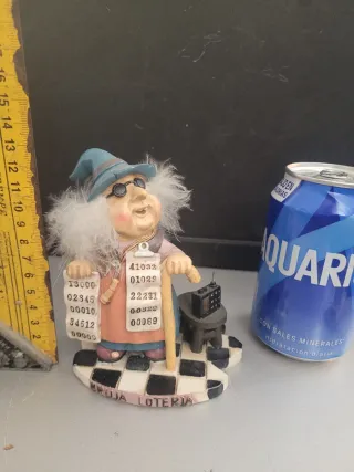 Figura Bruja Loteria Suerte amuleto