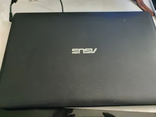 Portátil Asus F552C Negro