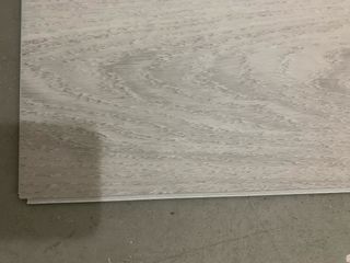 Suelo vinílico SPC clic Novo Floor 8-9 m2