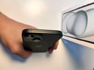 iPhone 15 100% Batería IMPECABLE 128gb Negro