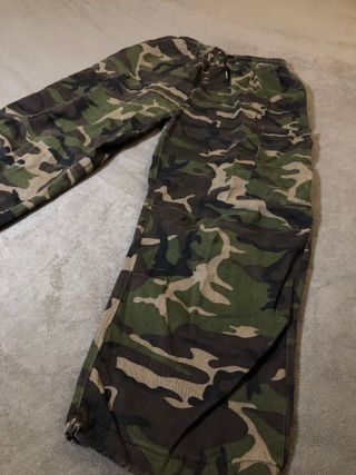 Pantalones cargo camuflaje verde militar