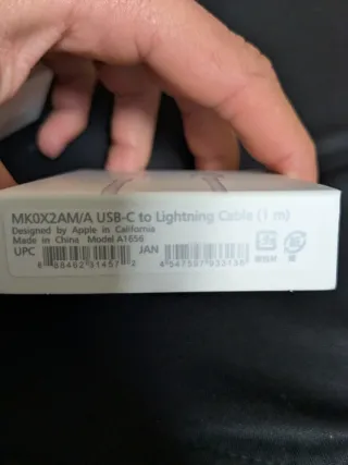 Cable USB-C a Lightning y Cargador Apple 20W