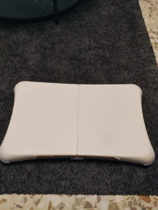 Nintendo Wii Fit tabla + juego