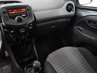 Peugeot 108 Active VTi 52kW (72CV)