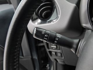 Peugeot 108 Active VTi 52kW (72CV)