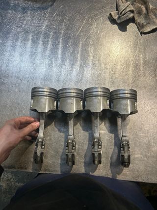 Pistones Nissan Patrol RD28